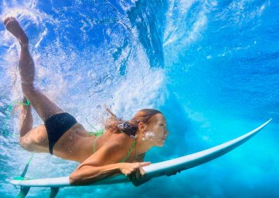 Surf en Playa Cavancha