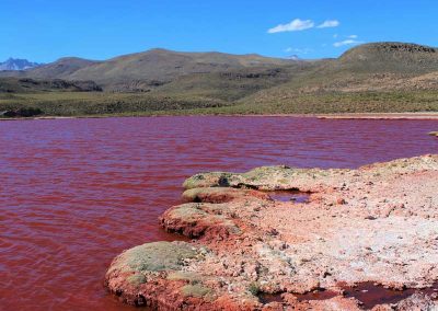 La Misteriosa Laguna Roja